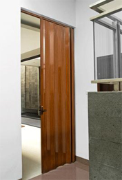 PVC-FOLDING-DOORS-palembang